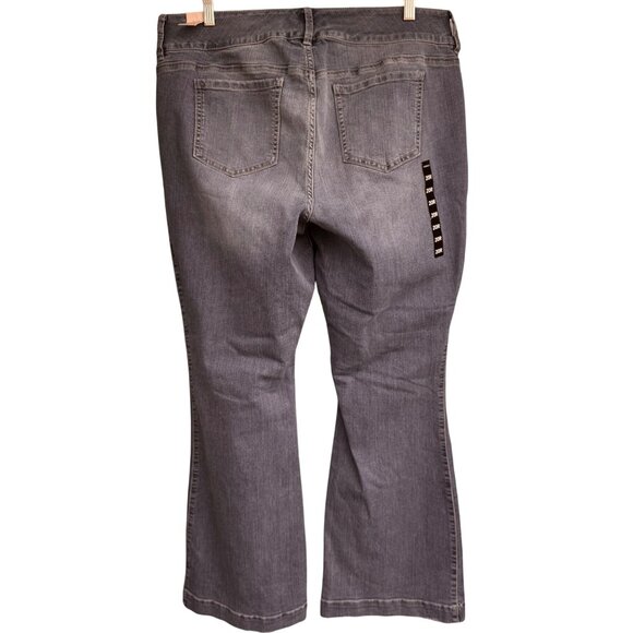 Torrid Denim Flare Jeans Vintage-Inspired Slim Knee & Flared Leg 20R Medium Wash - Picture 2 of 15